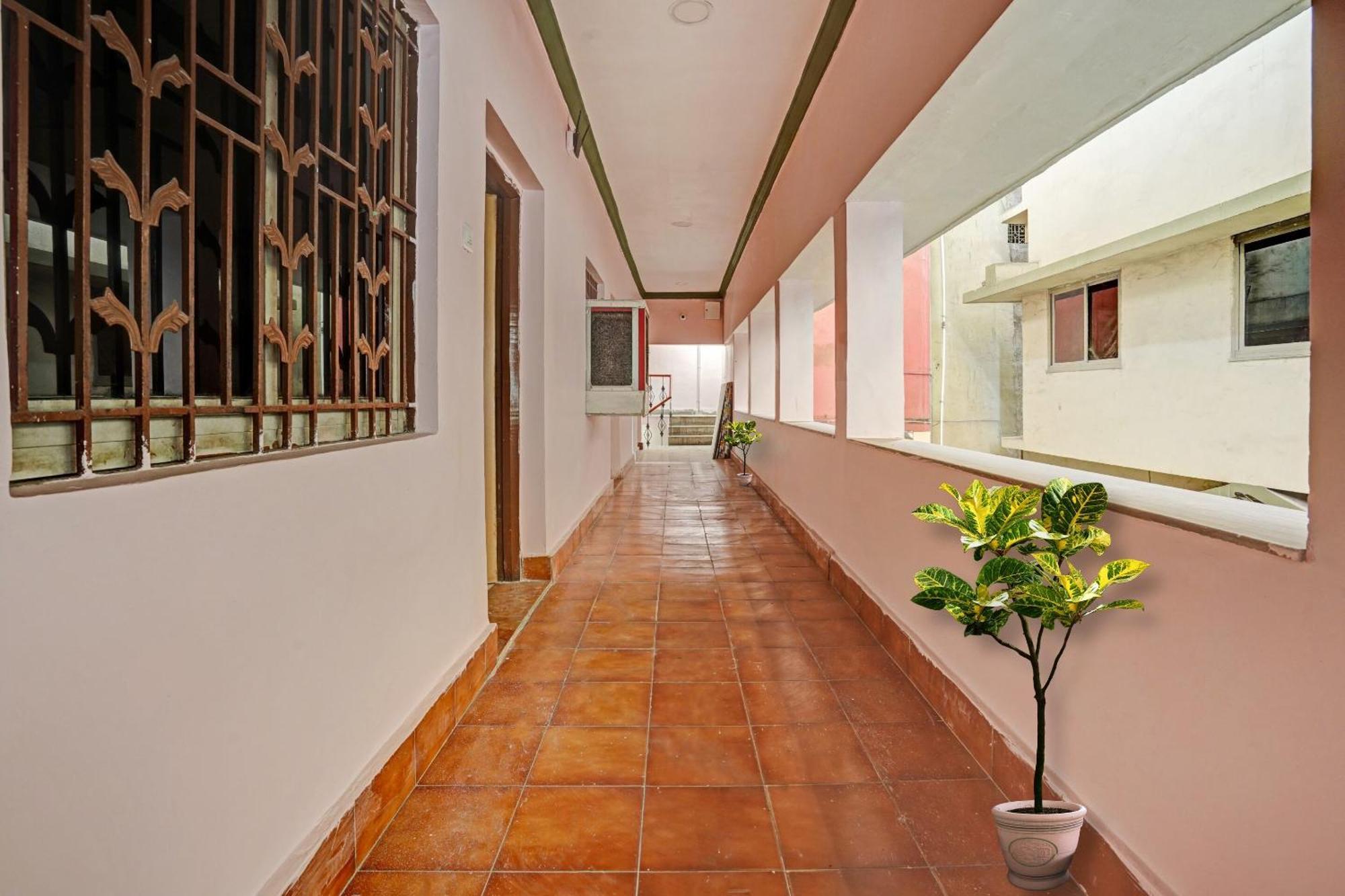 Hotel O B N Palace Raipur  Luaran gambar