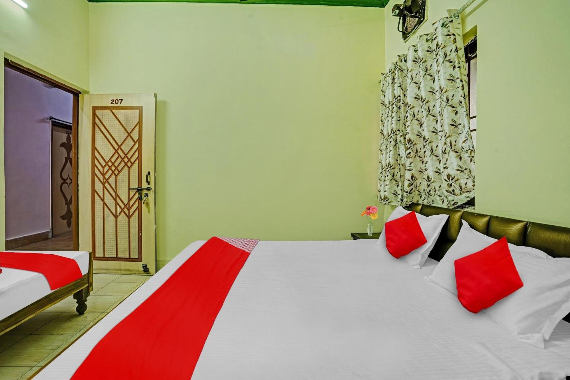 Hotel O B N Palace Raipur  Luaran gambar